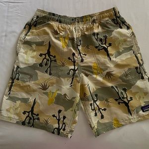 PATAGONIA SHORTS SIZE M‼️